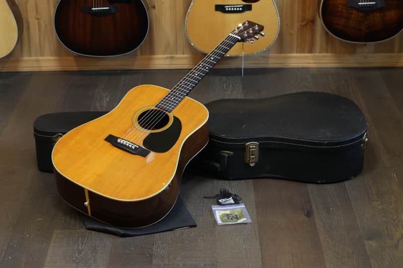 1970 Martin D-28 Dreadnought Acoustic Guitar Natural + OHSC image 1