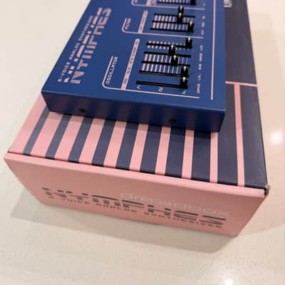 Dreadbox Nymphes 6-voice Desktop Analog Synthesizer 2021 - Present - Blue image 6