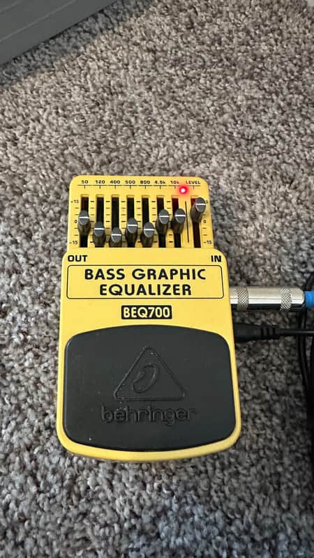 Behringer BEQ700 7-Band Graphic Equalizer image 1