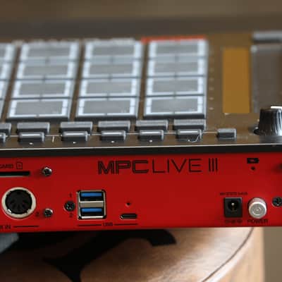Akai MPC Live III Standalone Sampler / Sequencer 2025 - Present - Black image 7