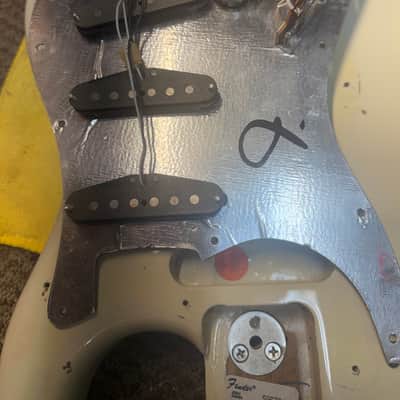 1978-1979 Fender American Stratocaster - White - all original image 6