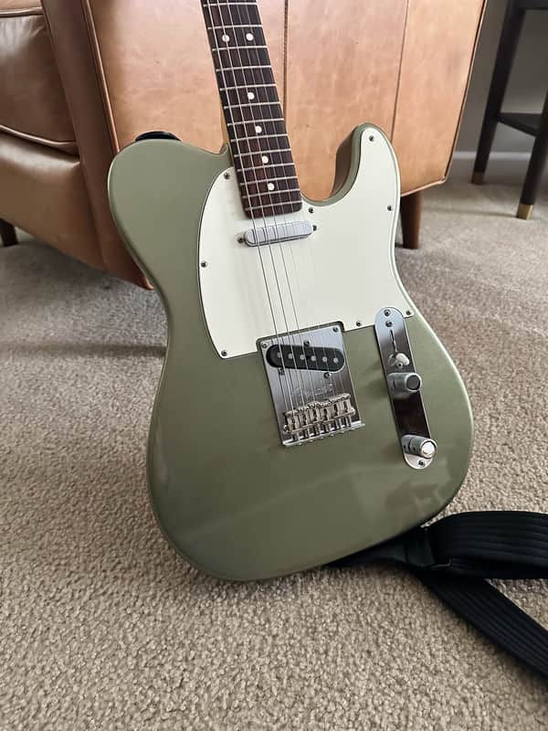 Fender American Standard Telecaster in Jade Green Pearl Metallic. Excellent condition.