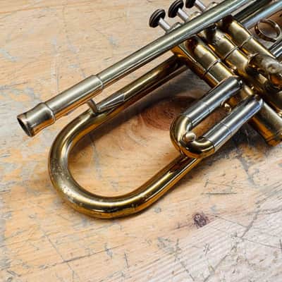 Getzen 300 Series Bb Trumpet w/Case image 13