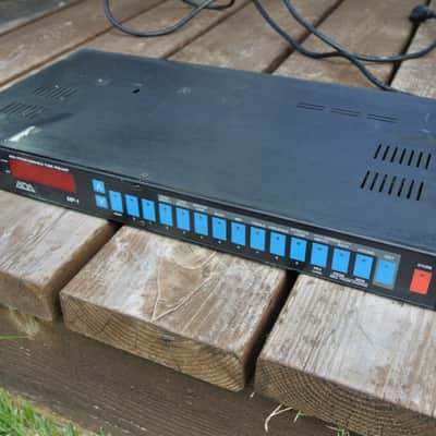 ADA MP-1 Preamp and B200S Power Amp image 11