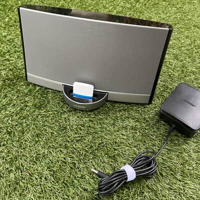 Bose SoundDock Portable - 30 pin - Bonus Bluetooth Adapter image 1
