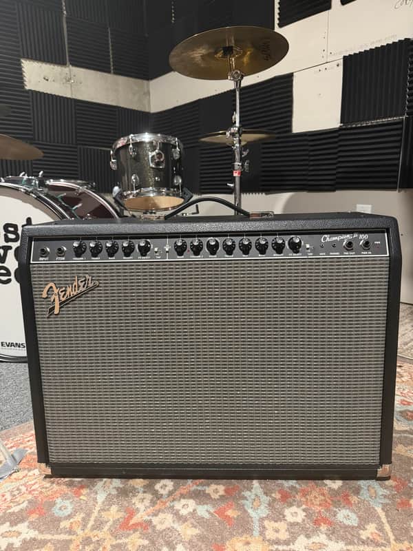 Fender Champion 100 2-Channel 100-Watt 2x12" Solid State Guitar Combo 2013 - 2024 - Black image 1