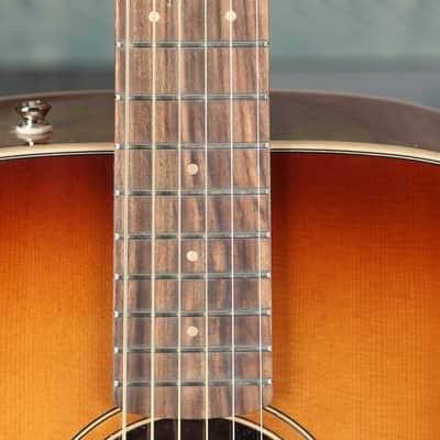 Fender Redondo Classic, Pau Ferro Fingerboard, Aged Cherry Burst image 7