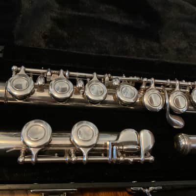Yamaha Model 221 Flute-Very Clean All New Pads Plays Great! image 2