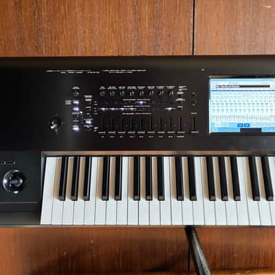 Korg Kronos X 73 Key Workstation Keyboard ver 3.1.4 w/ case image 2