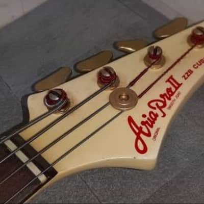 Aria Pro II ZZB DELUXE blood series 1980s - White+ explorer bass image 4