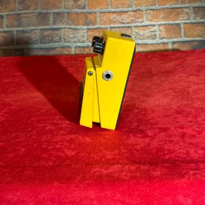 Boss OD-1 Over Drive (Black Label) 1977 - 1985 - Yellow image 3