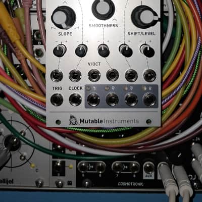 Mutable Instruments Tides V2 image 2