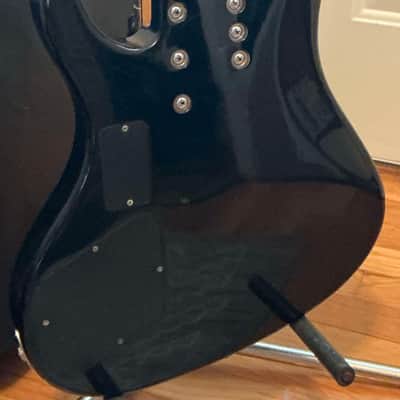 Washburn XB-600 Black 6 String Electric Bass image 3