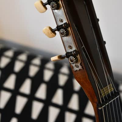 ✴️ Video Incl. – Masterbuilt Restored M&H Classical Guitar, 1920s – Solid Spruce + Birdseye Maple, Great Condition and Astonishing Sound image 11