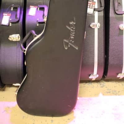 FENDER AMERICAN STRATOCASTER 2002 - 3 TONE SUNBURST image 12