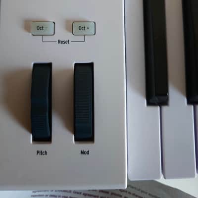 Arturia KeyLab Essential 49 MIDI Controller 2017 - Present - White image 12