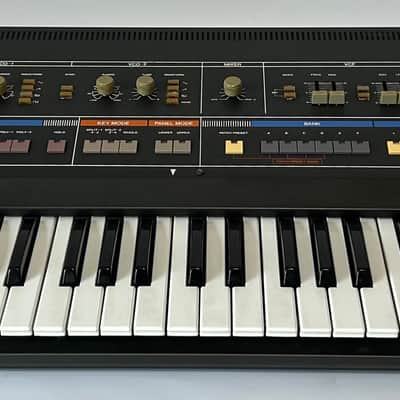 Roland Jupiter 6 61-Key Synthesizer with Europa Mod VGC, Plays Great image 2