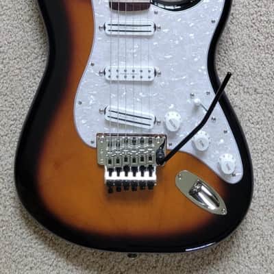 ‘23 Fender | Strat | Dave Murray of Iron Maiden 🧟‍♀️ Signature | 2-Color Sunburst | Mexico 🇲🇽 | Mint! image 3