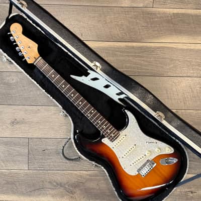 Fender American Standard Stratocaster with Rosewood Fretboard 1998 - 2000 - 3-Color Sunburst image 8