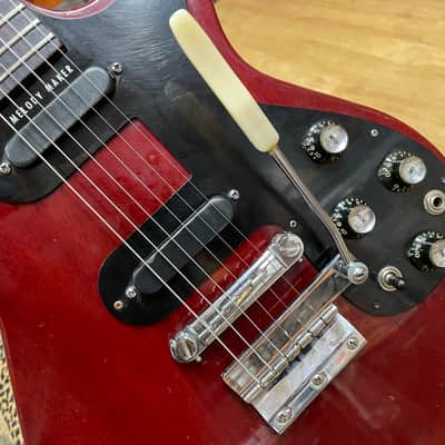 Gibson Melody Maker D With Vibrola 1966 - Cherry image 2