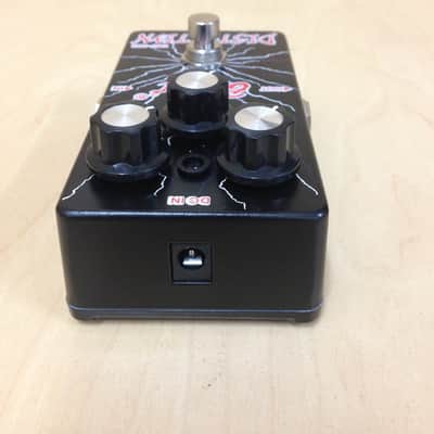 Belcat DST-501 Distortion Effects Pedal,Black- 230g, 110mm(L)* 63mm(W)* 50mm(H) image 4