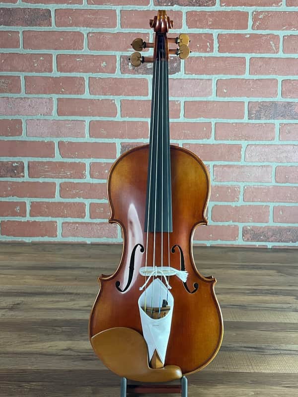 Yamaha AV20-44SG 4/4 Size Intermediate Violin Outfit image 1