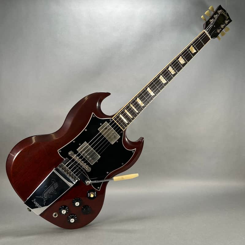Gibson Angus Young Signature SG 2000-2009 ; Aged Cherry ; Repaired W/ Aftermarket Case
