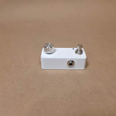 BIG EAR Pedals Betty White Fuzz 2019 - Present - Betty White image 5