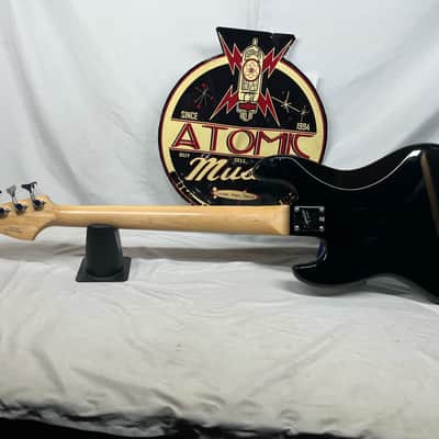 Squier Affinity Series J-Bass Jazz Bass 5-String Electric Bass image 8