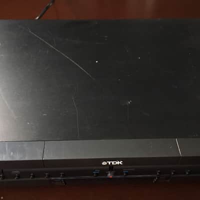 TDK DA-5900 4x Digital Audio Cd Recorder 2002 Black image 2