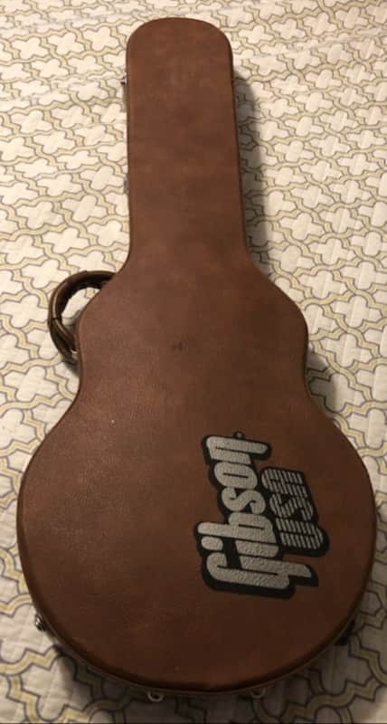 Gibson Les Paul 2000's Gary Moore Case with Signature image 1