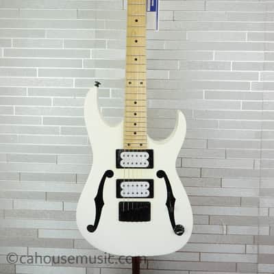 Ibanez PGMM31-WH Paul Gilbert Signature miKro - White image 11