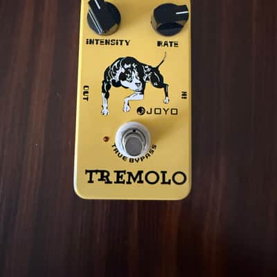 Joyo JF-09 Tremolo 2010s - Yellow image 1
