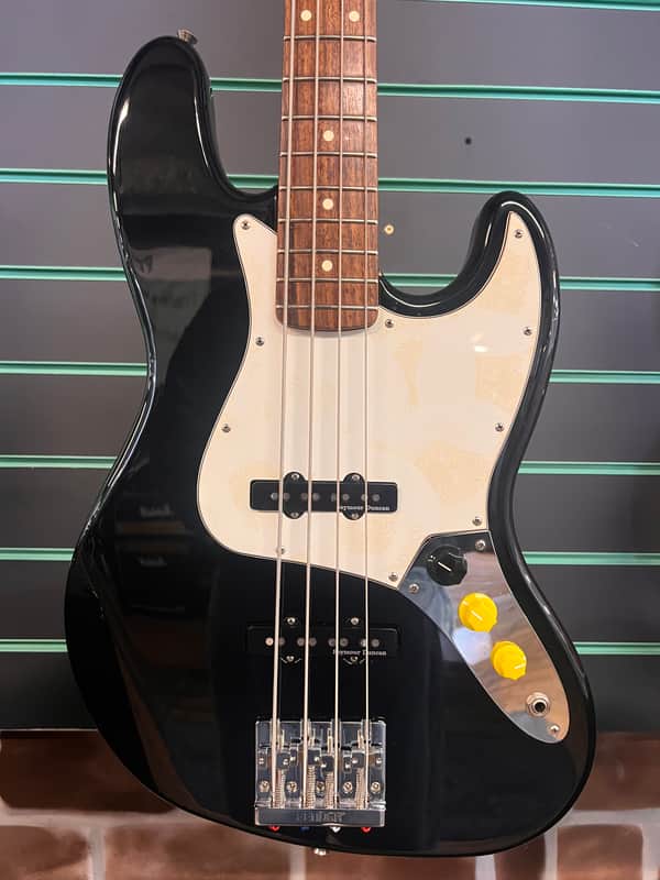 Fender Mexican Standard Jazz Bass Black 2003 Electric Bass Guitar