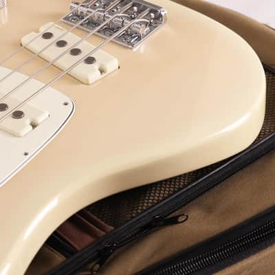 Godin Shifter 4 Bass Trans Cream Used image 9