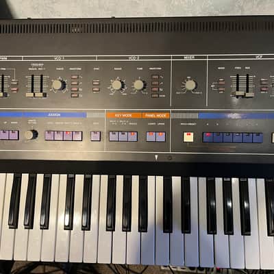 Roland Jupiter 6 (JP6) with Tauntek upgrade