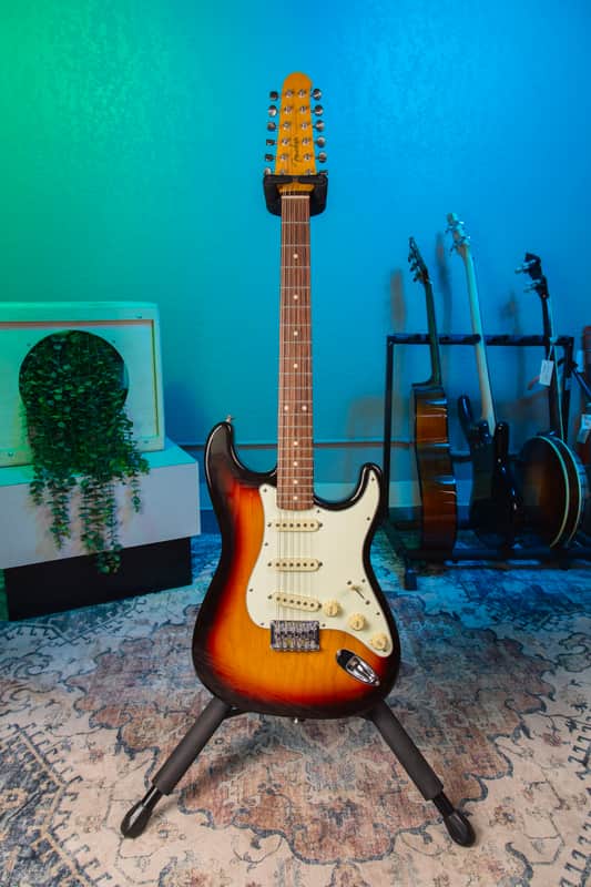 Fender FSR Traditional Stratocaster XII | Reverb