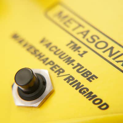 Metasonix TM-1 Vacuum Tube Waveshaper / Ring Mod Effects Pedal #58778 image 18