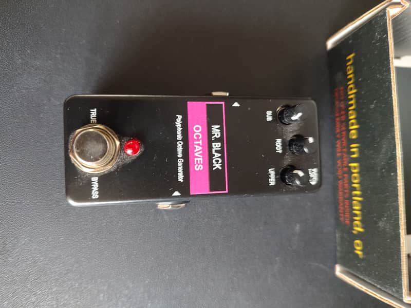 Mr. Black Octaves mini