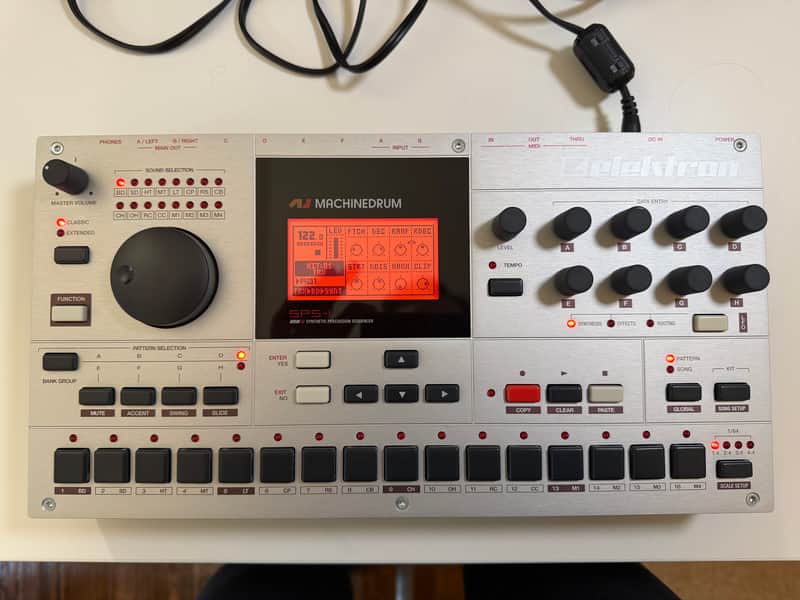 Elektron Machinedrum SPS-1 MKII 2007 - 2010 - Silver