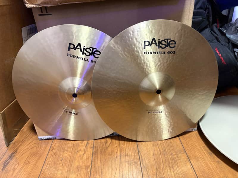Paiste 14" Formula 602 Modern Essentials Hi-Hat Cymbals (Pair) image 1