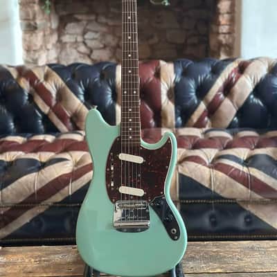 Fender MG-69 Mustang Reissue MIJ | Reverb Canada