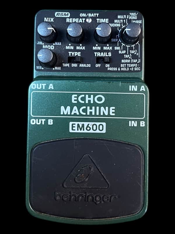 ギター BEHRINGER EM600 ECHO MACHINE Behringer EM600 Echo Machine Pedal | Reverb