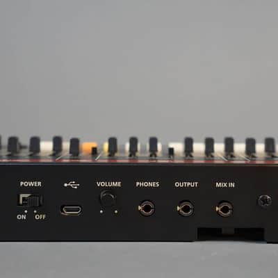 Roland JU-06A Synthesizer Module image 5