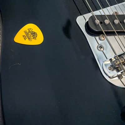 Squier Vintage Modified Cabronita Telecaster with Bigsby image 15