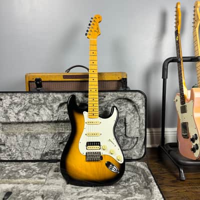 Fender JV Modified 50s Stratocaster 2022 - Two-Tone Sunburst image 3