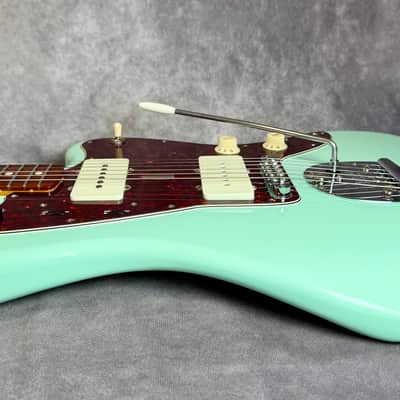 Fender CME Exclusive Classic Player Jazzmaster with Pau Ferro Fretboard 2018 - Surf Green Locking Tuners/Upgraded Pickups and Hard Case image 6