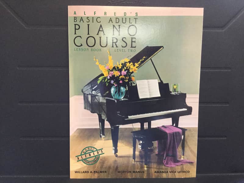 Alfred 00-2461 Alfred's Basic Adult Piano Course - Lesson Book (Level 2) image 1