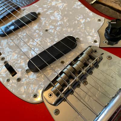 Fender Japan Rare 1997 CIJ 1966 Reissue Mustang Rare Factory Candy Apple Red Japan image 8