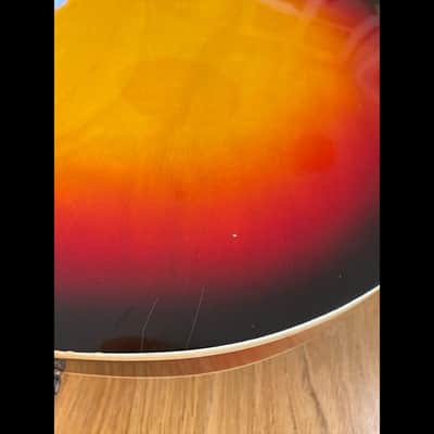 Aria 5102T 1970s - Sunburst with case image 16
